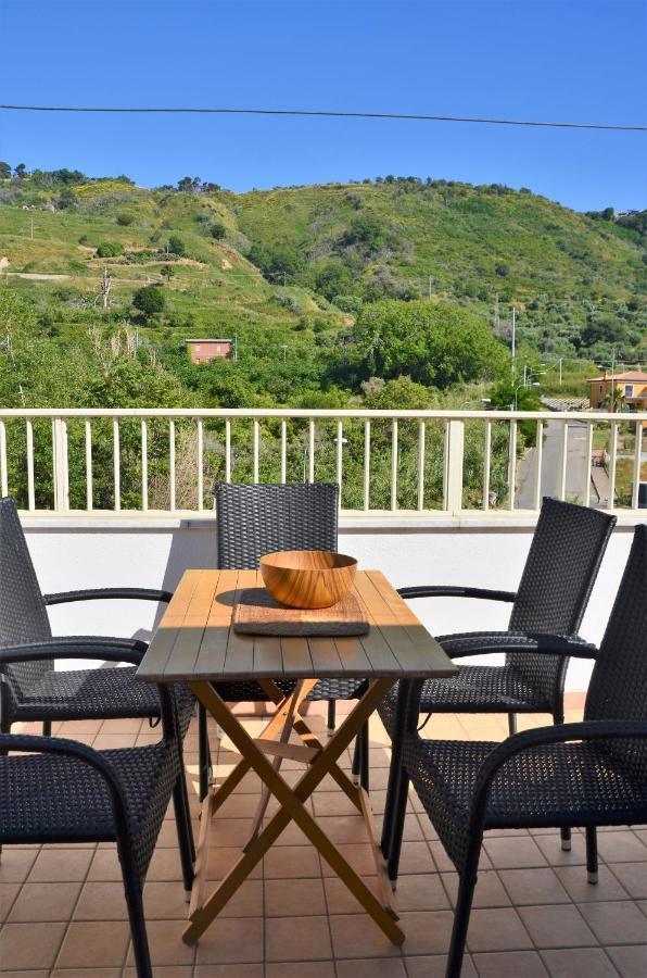 Penthouse Mare E Monti Tropea Exterior foto